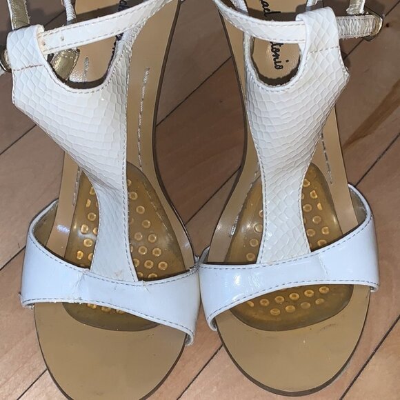 WHITE stiletto heels open toes ankle straps sandals size US 7 - Picture 8 of 11